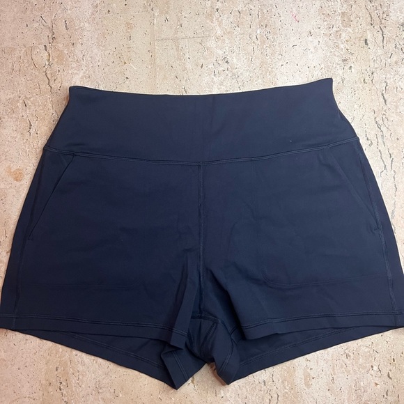 CRZ YOGA Butterlift Linerless Shorts 3" - High Waisted-True Navy-Size Large - Picture 3 of 7